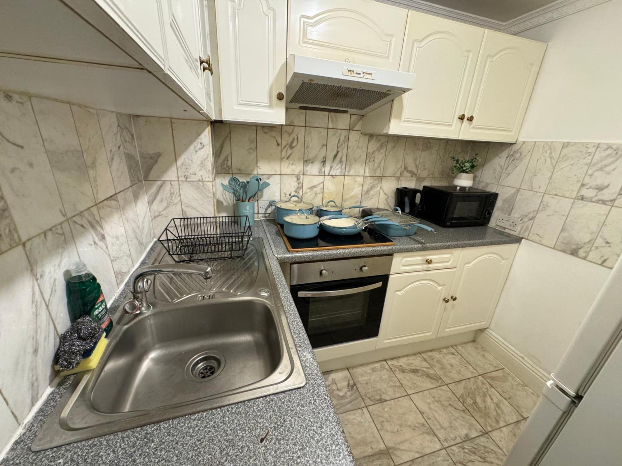 Central And Affordable Flat For 6 People In Zone 1 - Baker Street - With Breakfast Included Londres Exterior foto